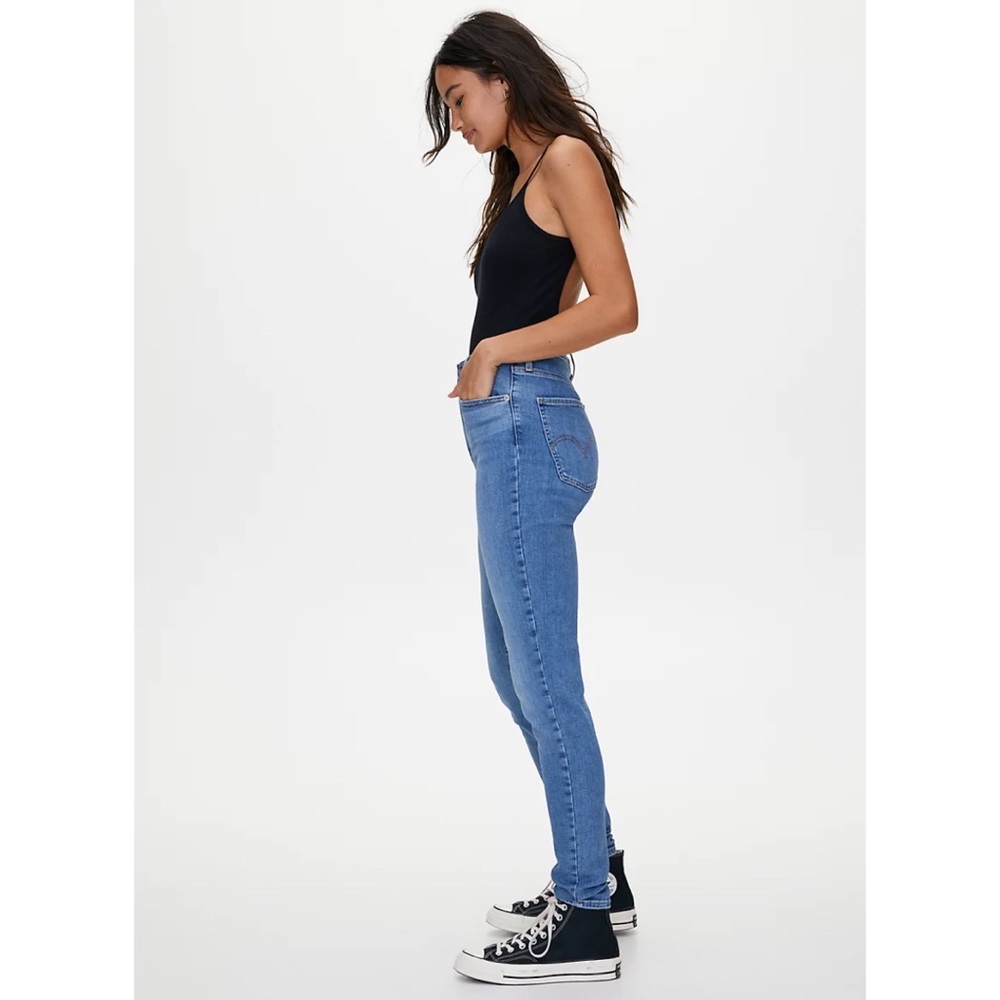 Levi’s Mile High Super Skinny